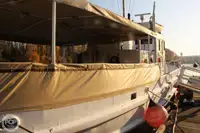 سفينة عبّارة للبيع