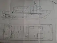 قارب طاقم للبيع