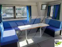 سفينة عبّارة للبيع