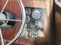 قارب نجاة للبيع