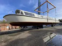 سفينة ركاب للبيع