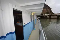 قاطعة للبيع