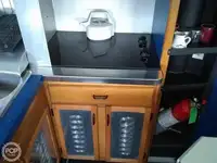 قاطعة للبيع