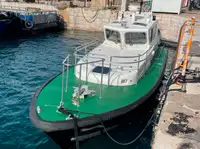 قارب إرشادي للبيع