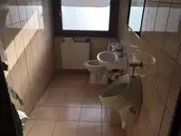 سفينة حاويات للبيع