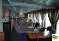 سفينة حاويات للبيع