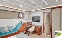 سفينة سياحية للبيع