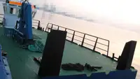 قوارب العمل للبيع