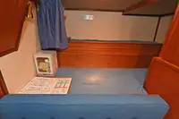 قارب إطفاء للبيع