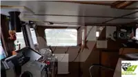 قوارب العمل للبيع