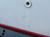 قارب نجاة للبيع