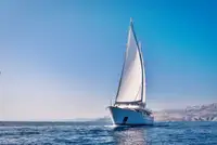 سفينة سياحية للبيع