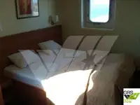 سفينة نقل بضائع بالمركبات (Ro-Ro) للبيع