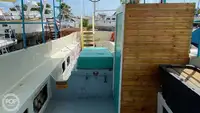 سفينة سياحية للبيع