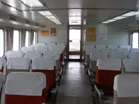 سفينة عبّارة للبيع