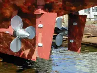 سفينة نقل بضائع بالمركبات (Ro-Ro) للبيع