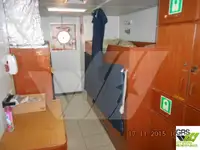 سفينة إمداد للبيع