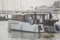 سفينة شحن للبيع