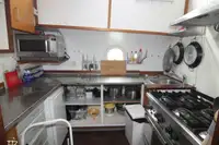 بارجة للبيع