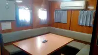 سفينة إنزال، ناقلة للبيع