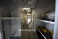 قارب مزدوج الهيكل للبيع