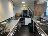 سفينة سياحية للبيع