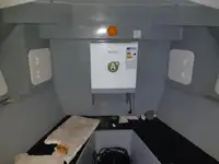 قوارب العمل للبيع