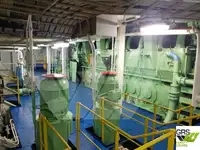 سفينة نقل بضائع بالمركبات (Ro-Ro) للبيع