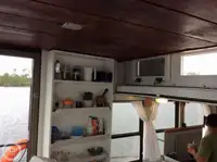 سفينة سحب للبيع