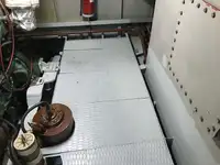 قوارب العمل للبيع