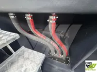 قارب طيار للبيع