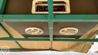 سفينة حاويات للبيع