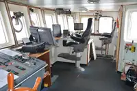 سفينة سحب للبيع