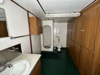 سفينة سحب للبيع