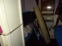 قوارب العمل للبيع