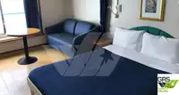 سفينة نقل بضائع بالمركبات (Ro-Ro) للبيع