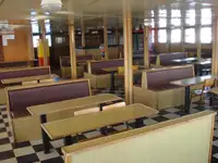 سفينة إنزال، ناقلة للبيع
