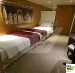 سفينة سياحية للبيع