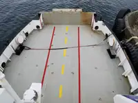 سفينة نقل بضائع بالمركبات (Ro-Ro) للبيع