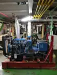 قوارب العمل للبيع