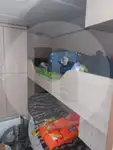 سفينة لنقل الأسماك الحية للبيع