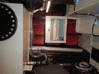 قوارب العمل للبيع
