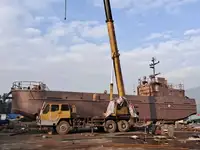 ناقلة نفط / مواد كيميائية للبيع