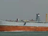 ناقلة نفط / مواد كيميائية للبيع