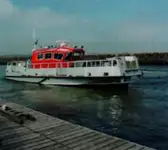 قوارب العمل للبيع