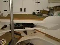 قاطعة للبيع