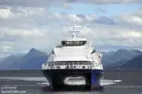كاتاماران للبيع