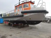 قوارب العمل للبيع