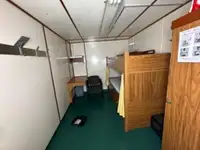 سفينة سحب للبيع
