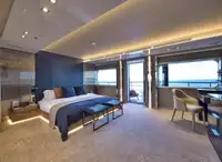 سفينة سياحية للبيع